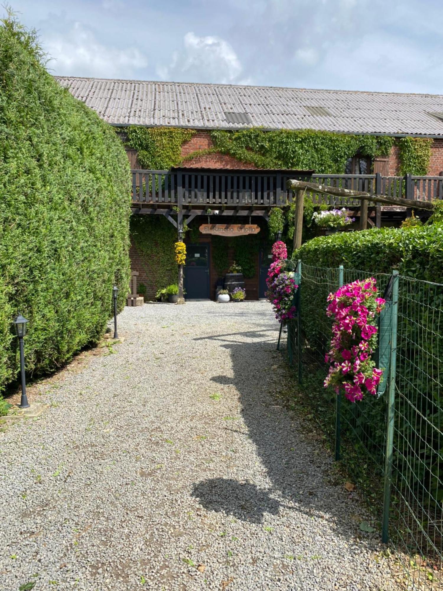 El Rancho Criollo Rooms And Gites Maubert-Fontaine Εξωτερικό φωτογραφία
